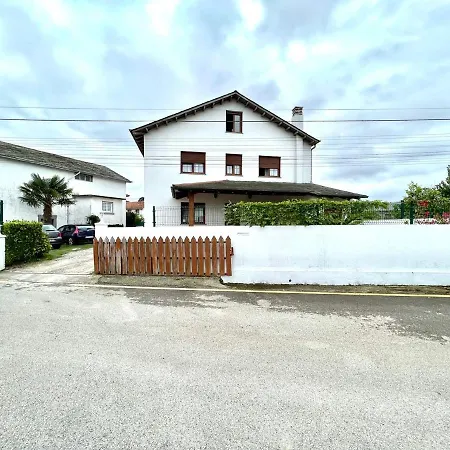 Cozy Apartment, Freewifi, Nearby Beach In * カダベド