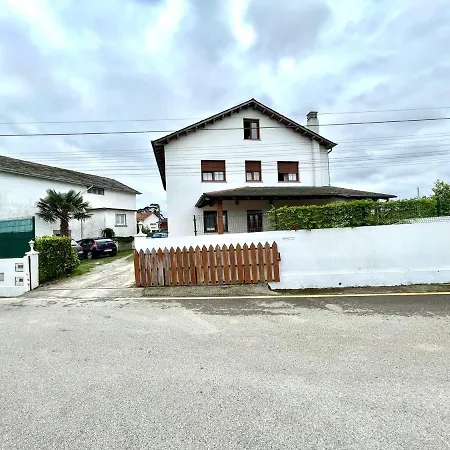 アパート Cozy Apartment, Freewifi, Nearby Beach In カダベド