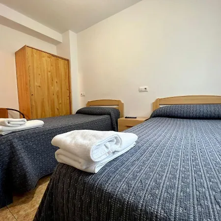 アパート Cozy Apartment, Freewifi, Nearby Beach In カダベド